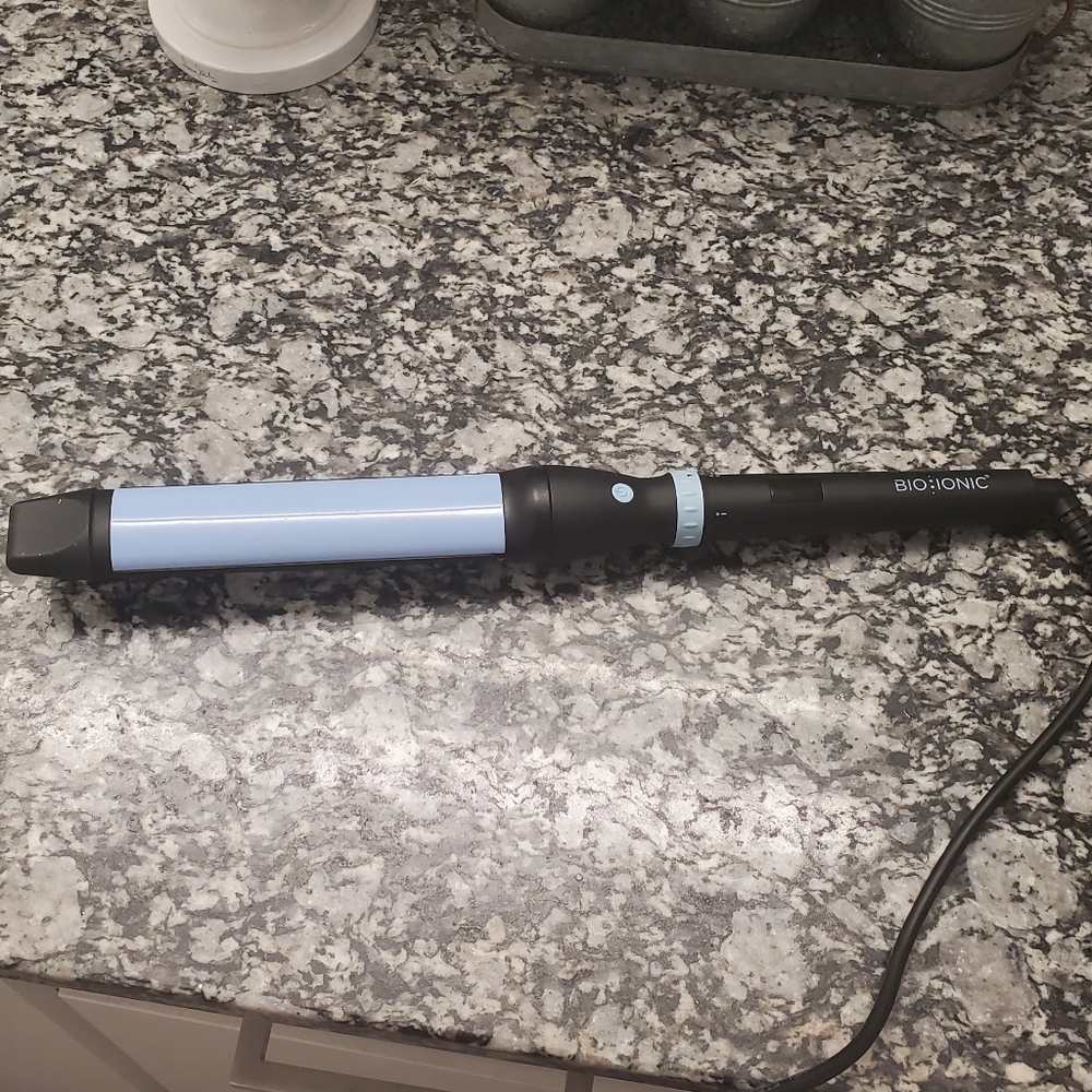 💕 Bio Ionic 💕 One Pass Curling Wand